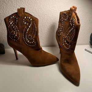 Michael Kors boots size 8